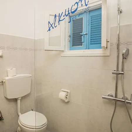 Alkyon Ξενοδοχείο με διαμερίσματα *