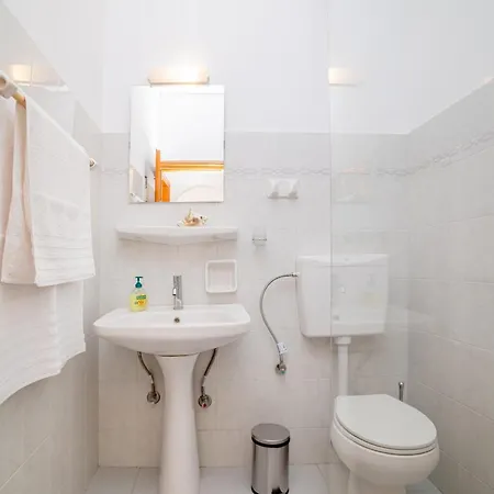 Alkyon Hotel apartamentowy 4*